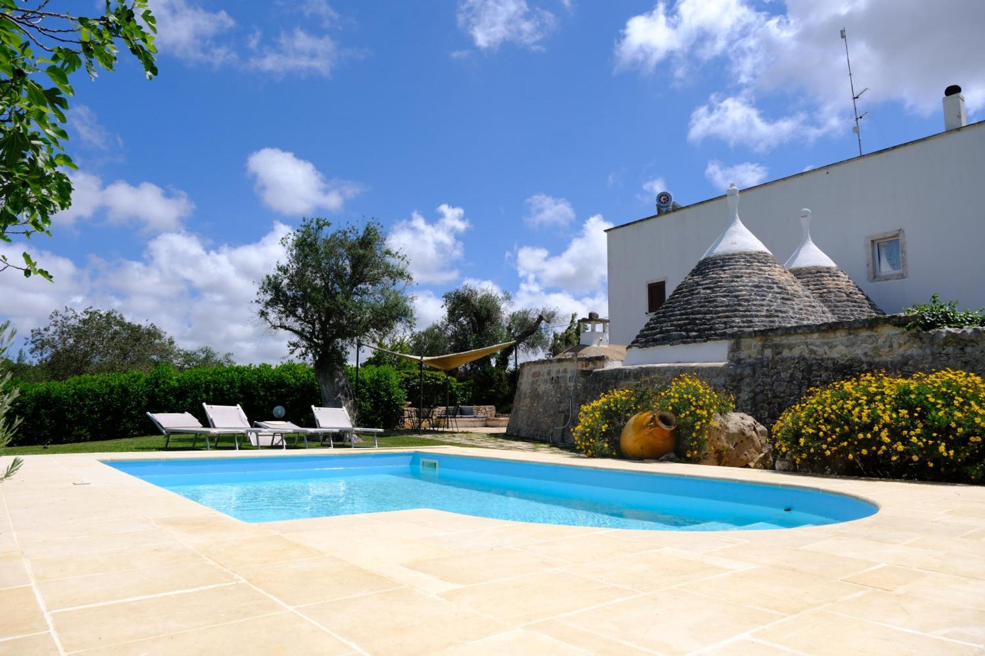 Terra Sessana Ville E Trullo Con Piscina Privata Остуни Экстерьер фото
